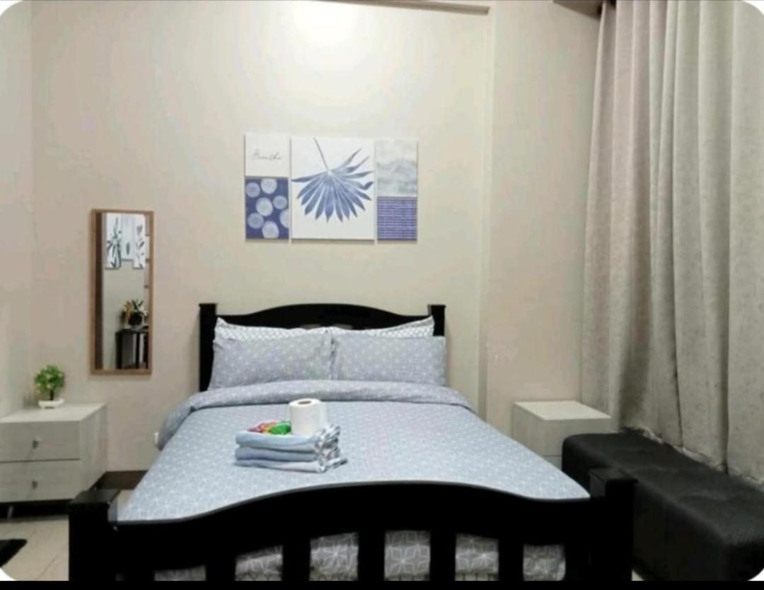 Two Palm Tree Villas Close To Manila Airport - Terminal 3 Zimmer foto